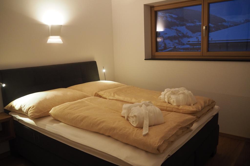 Apartment Smaragdblick Wildkogel Bramberg am Wildkogel Bagian luar foto